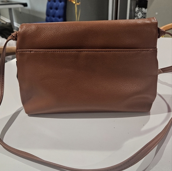 Elizabeth and James Tan and Black Crossbody Bag - Picture 4 of 16